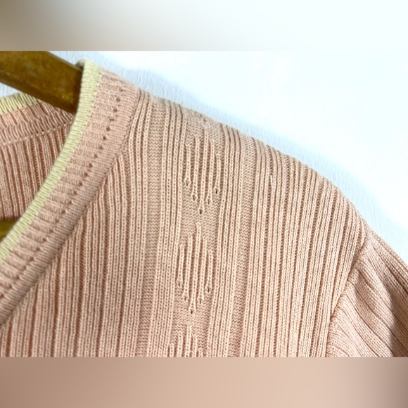 Vintage Rayon Cotton Short Sleeve Cardigan Sweater with Dark Mother of Pearl - Picture 10 of 10